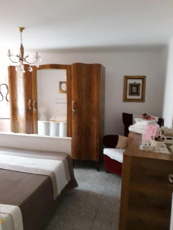 B&B Peverello Castelnuovo Magra Zewnętrze zdjęcie